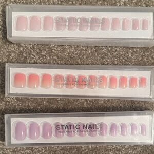 Static Nails Reusable Press-On Nails - Pink and Purple Set